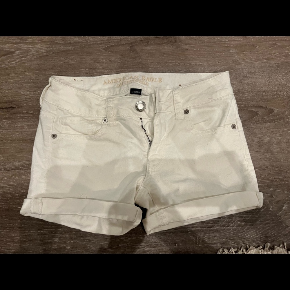 American Eagle Size 00 High-rise Shortie Super Stretch White Jean Shorts